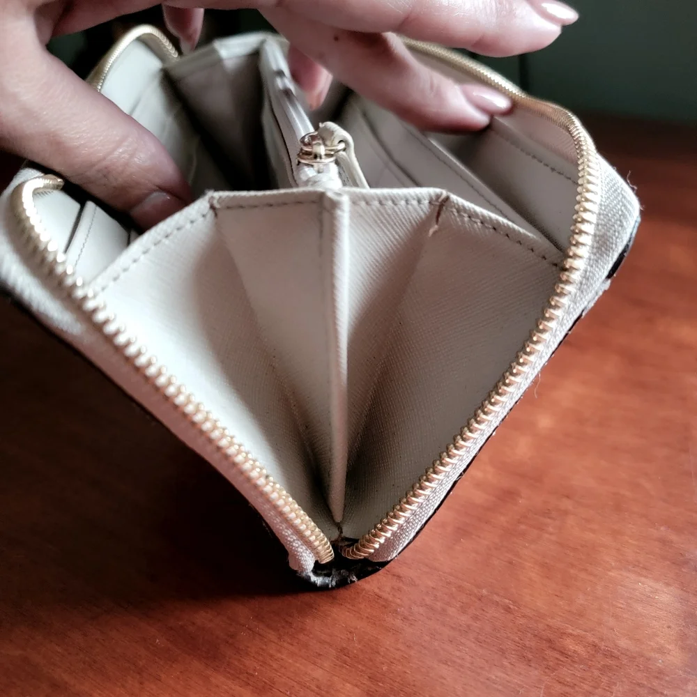 Michael Kors Jet Set Brandy Continental Wallet Taupe Tan Python Embossed Leather - Picture 10 of 16